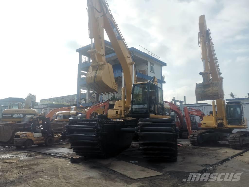 CAT 320 C L حفارات زحافة