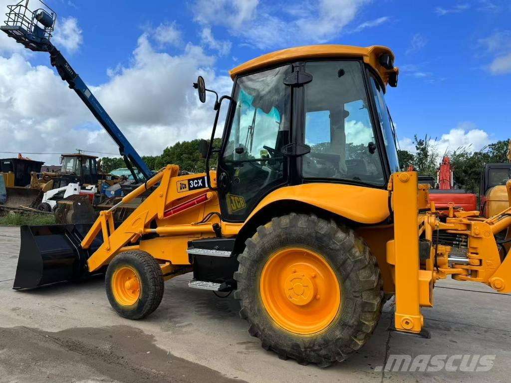 JCB 3 CX لوادر ذات جرافات عكسية