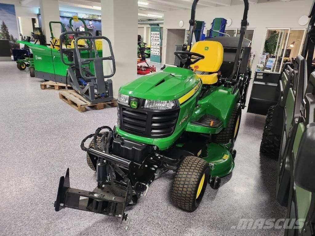 John Deere 950R ركوب الحشائش