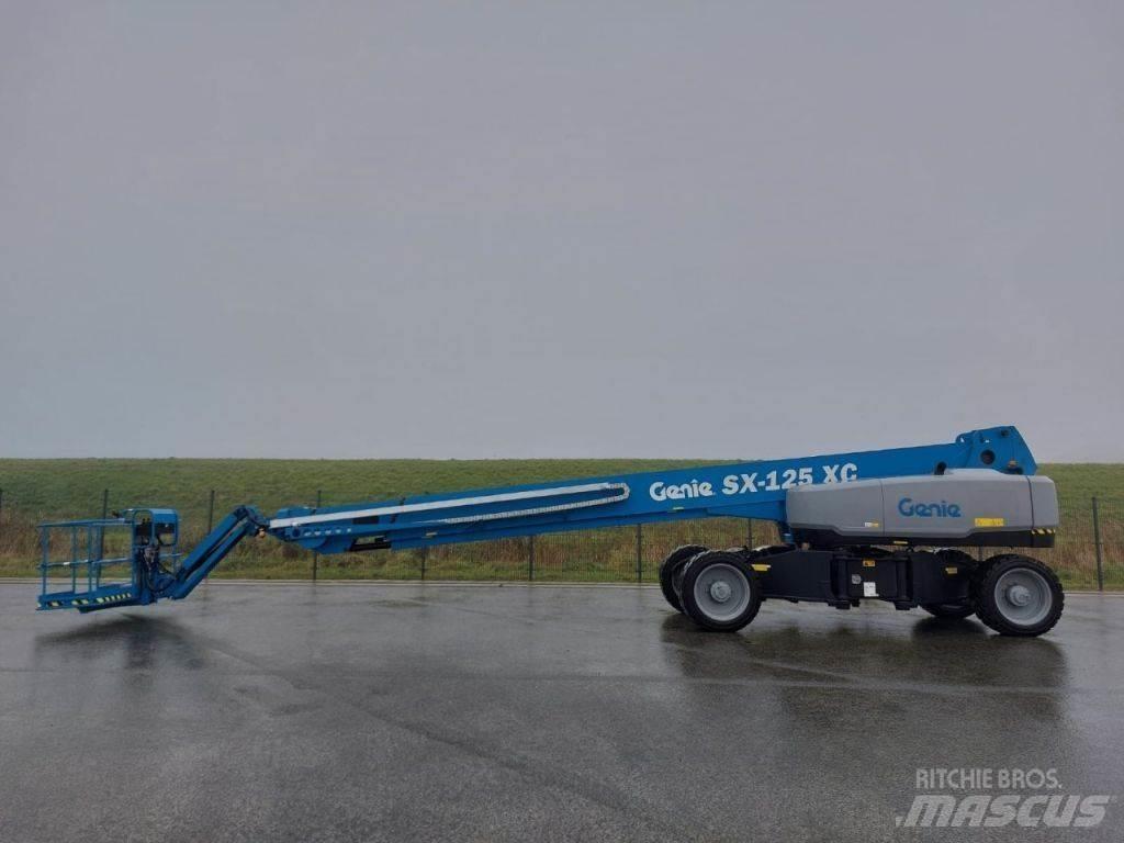 Genie SX-125 XC رافعات سلة تلسكوبية