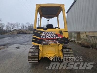 John Deere 450 H بلدوزرات مجنزرة