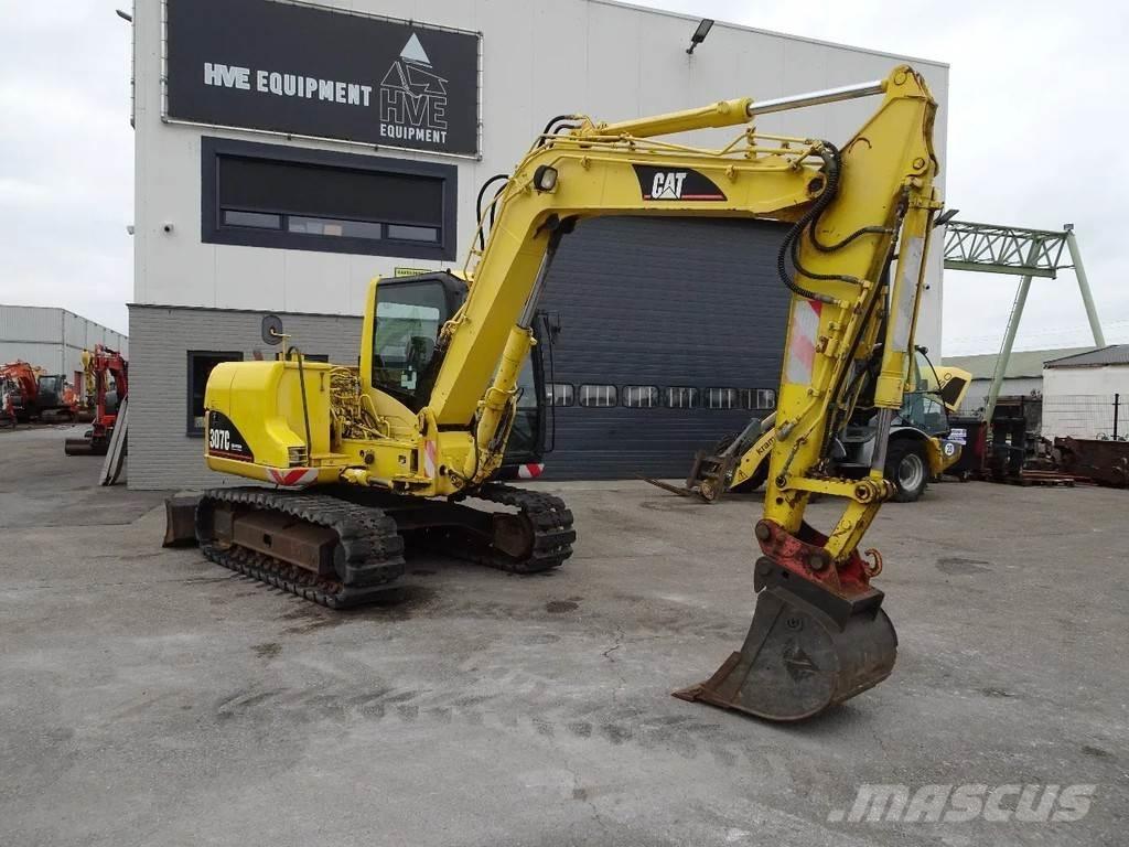 CAT 307C حفارات زحافة