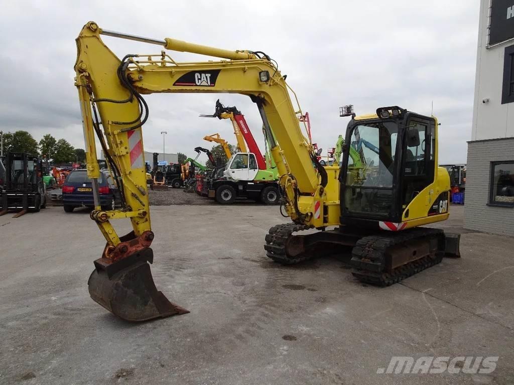 CAT 307C حفارات زحافة