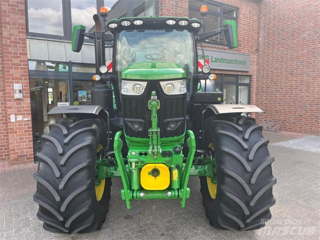 John Deere 6R195 الجرارات