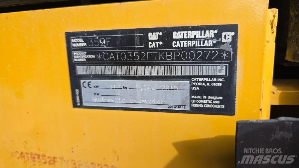 CAT 352 F حفارات زحافة