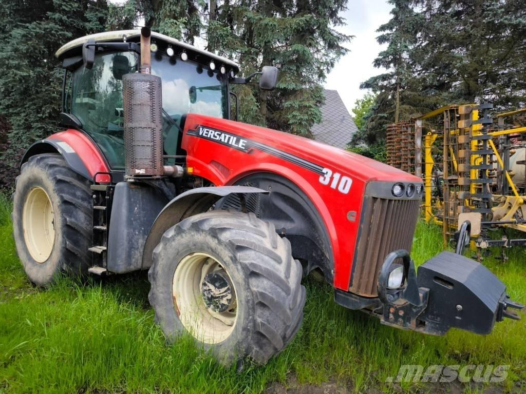 Versatile 310 الجرارات
