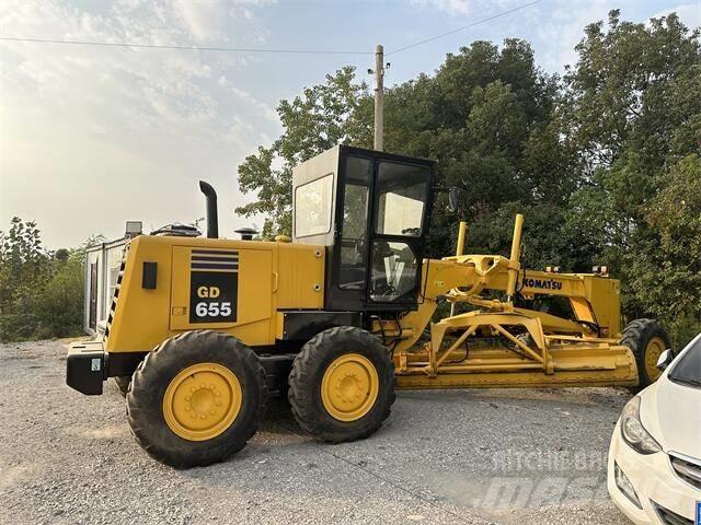 Komatsu GD655 معدات تمهيد الطرق