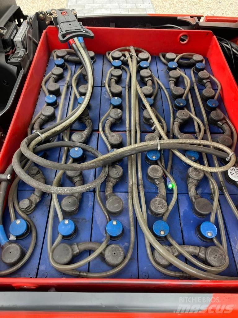 Linde E16PH-02 شاحنات ذات رافعات شوكية تعمل بالكهرباء