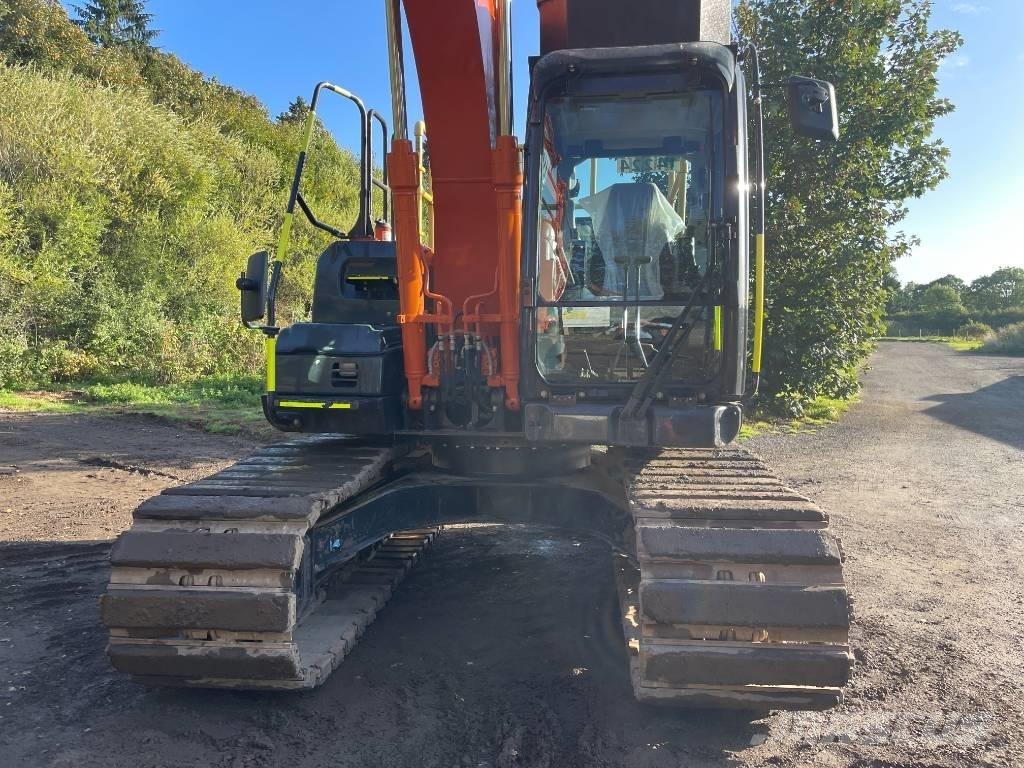 Hitachi ZX 130 LCN-7 حفارات زحافة