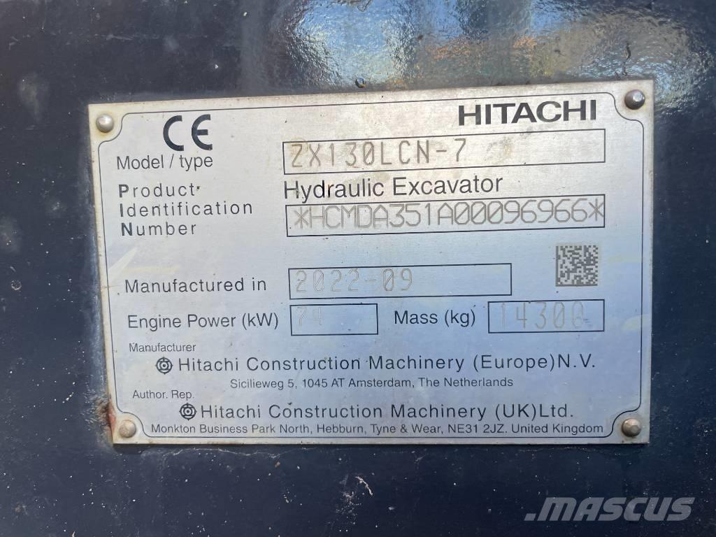Hitachi ZX 130 LCN-7 حفارات زحافة