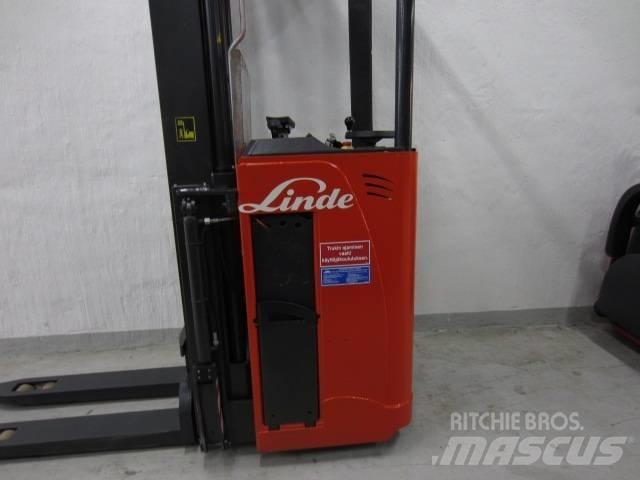 Linde L2000 شاحنات مناولة ذاتية الدفع