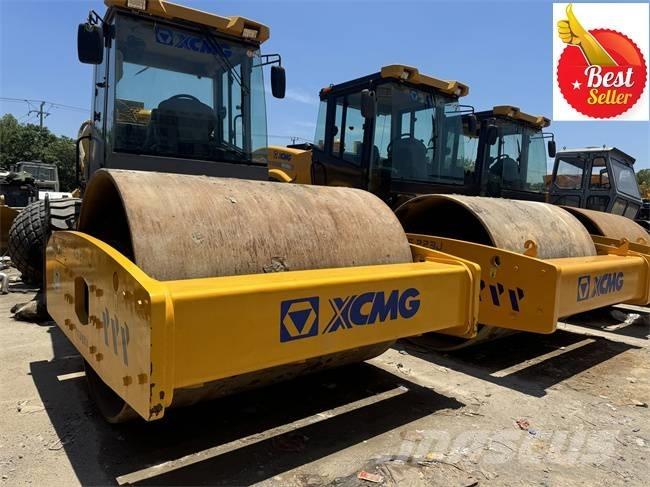 XCMG XS 223 J مداحل أحادية الأسطوانة