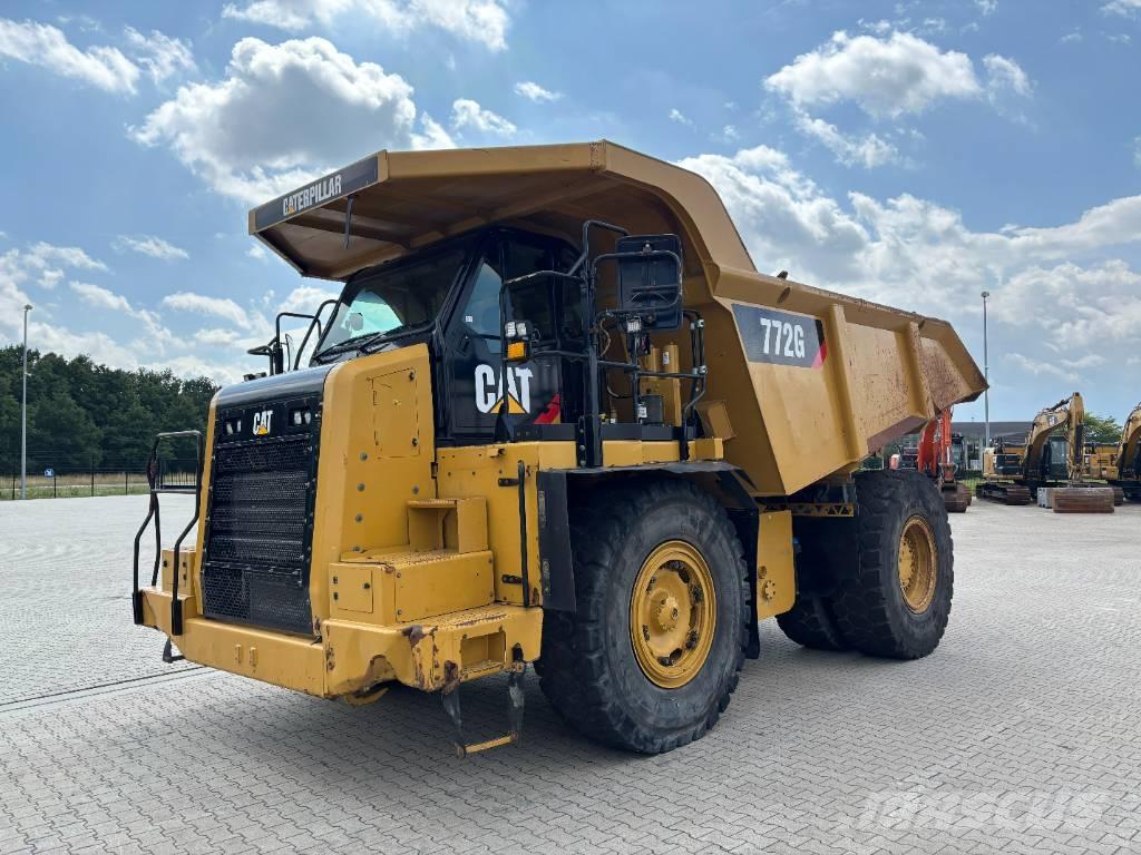 CAT 772G شاحنات المخلفات الصلبة