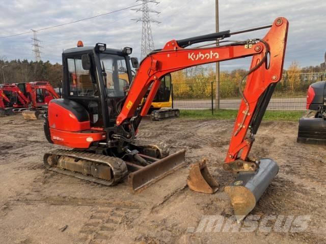 Kubota KX 101-3 حفارات صغيرة أقل من 7 طن (حفارات صغيرة)