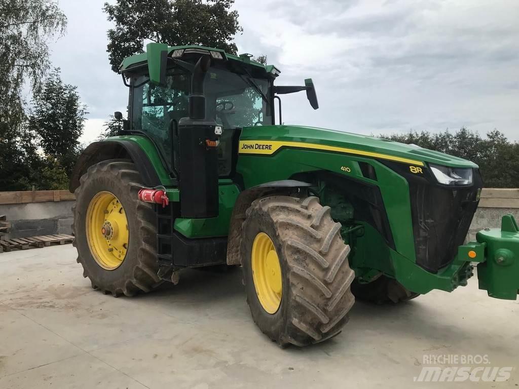 John Deere 8R410 الجرارات