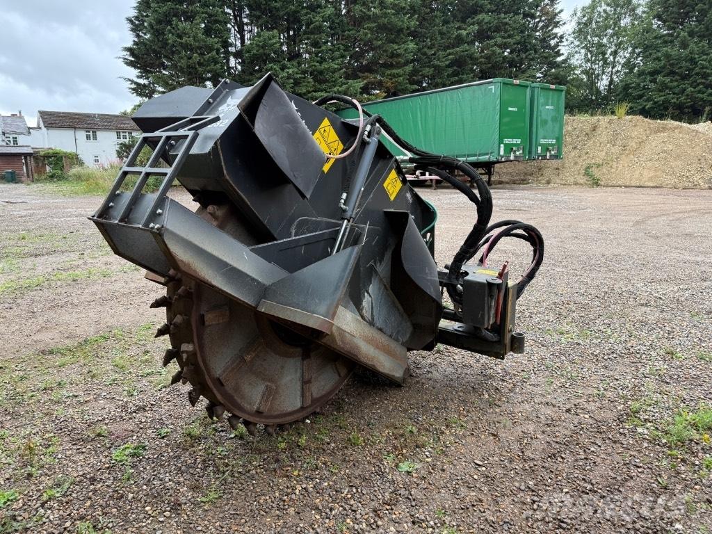 Bobcat WS 32 مكونات أخرى