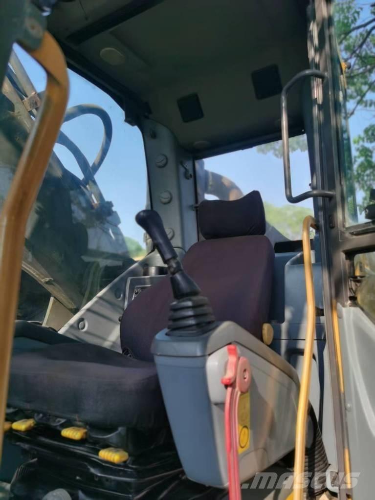 Volvo EC 480 D L حفارات زحافة