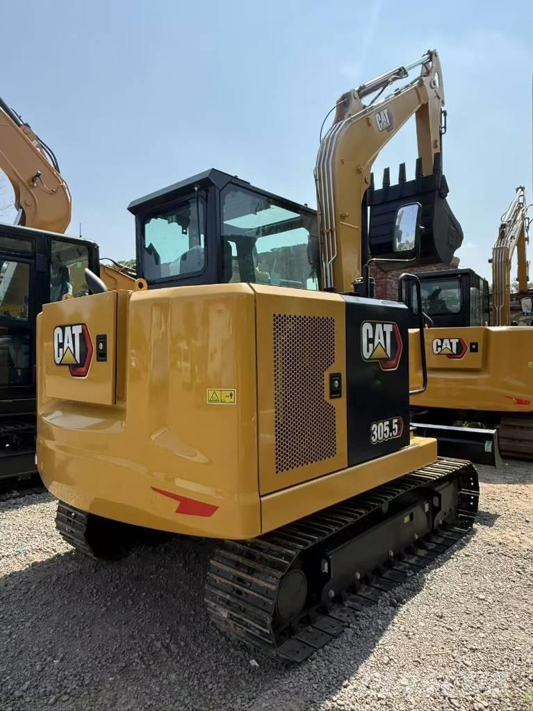 CAT 305.5 حفارات صغيرة أقل من 7 طن (حفارات صغيرة)