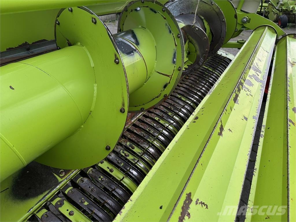 CLAAS PU 300 Pro T ملحقات ماكينات القش والعلف