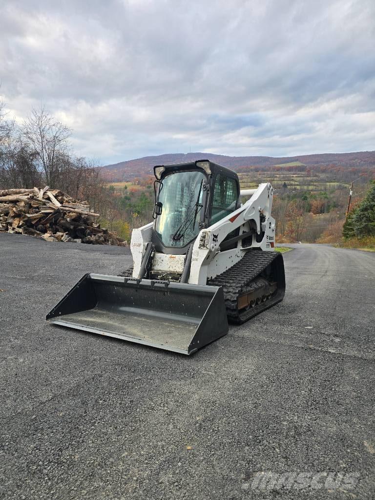 Bobcat T 770 لوادر انزلاقية التوجيه