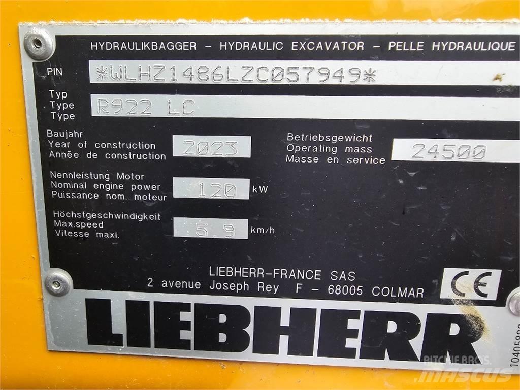 Liebherr R922 حفارات زحافة