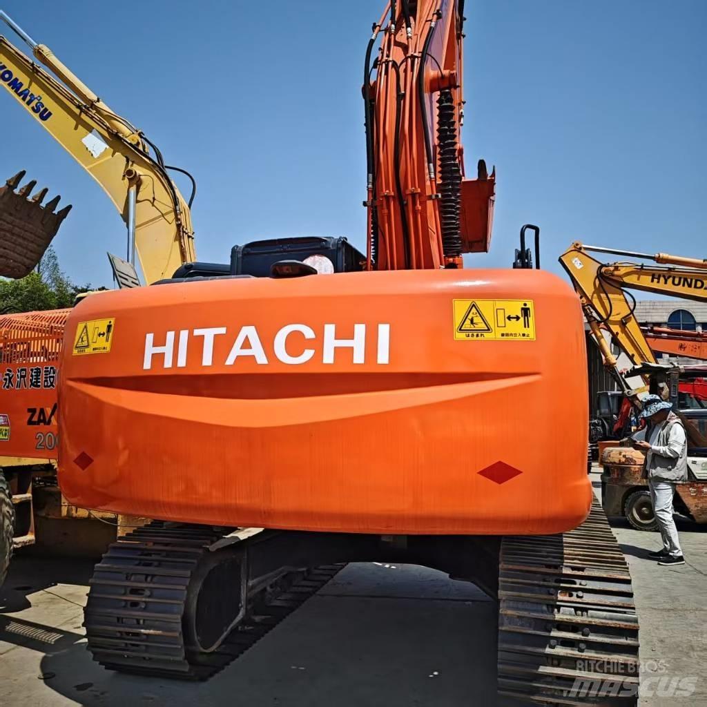 Hitachi ZX 210 حفارات زحافة