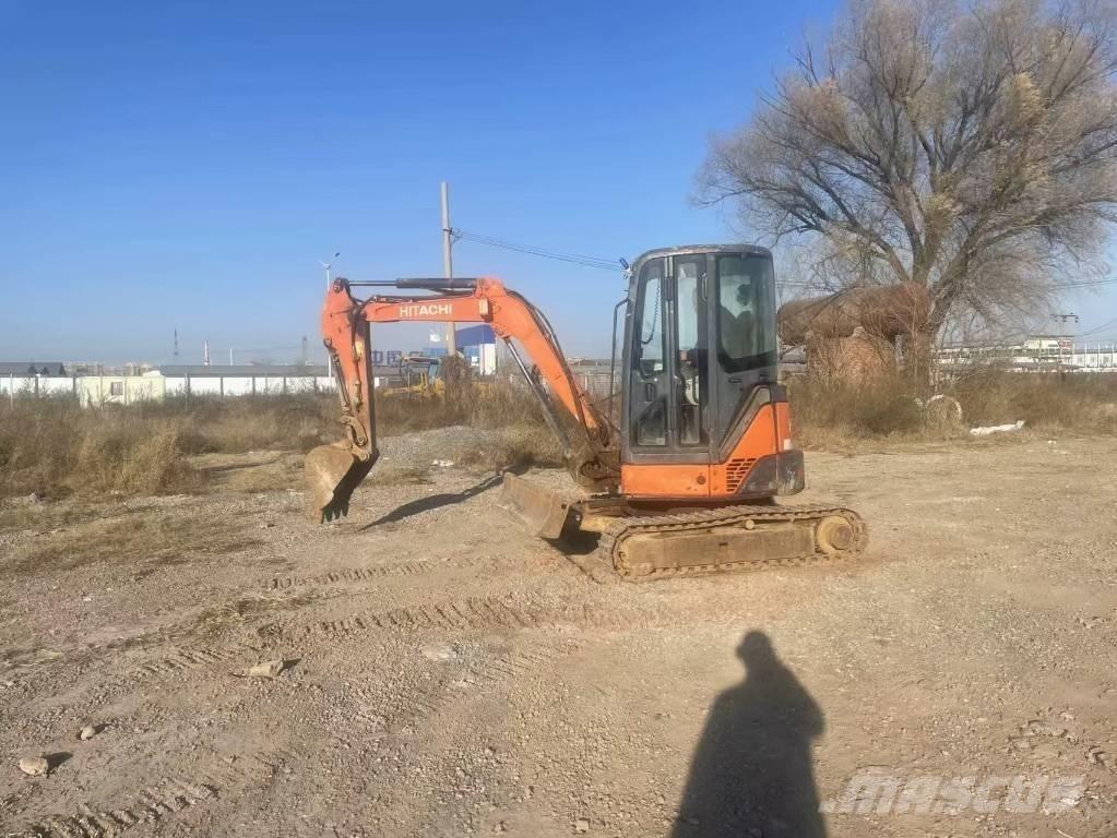 Hitachi ZX 35 U حفارات صغيرة أقل من 7 طن (حفارات صغيرة)