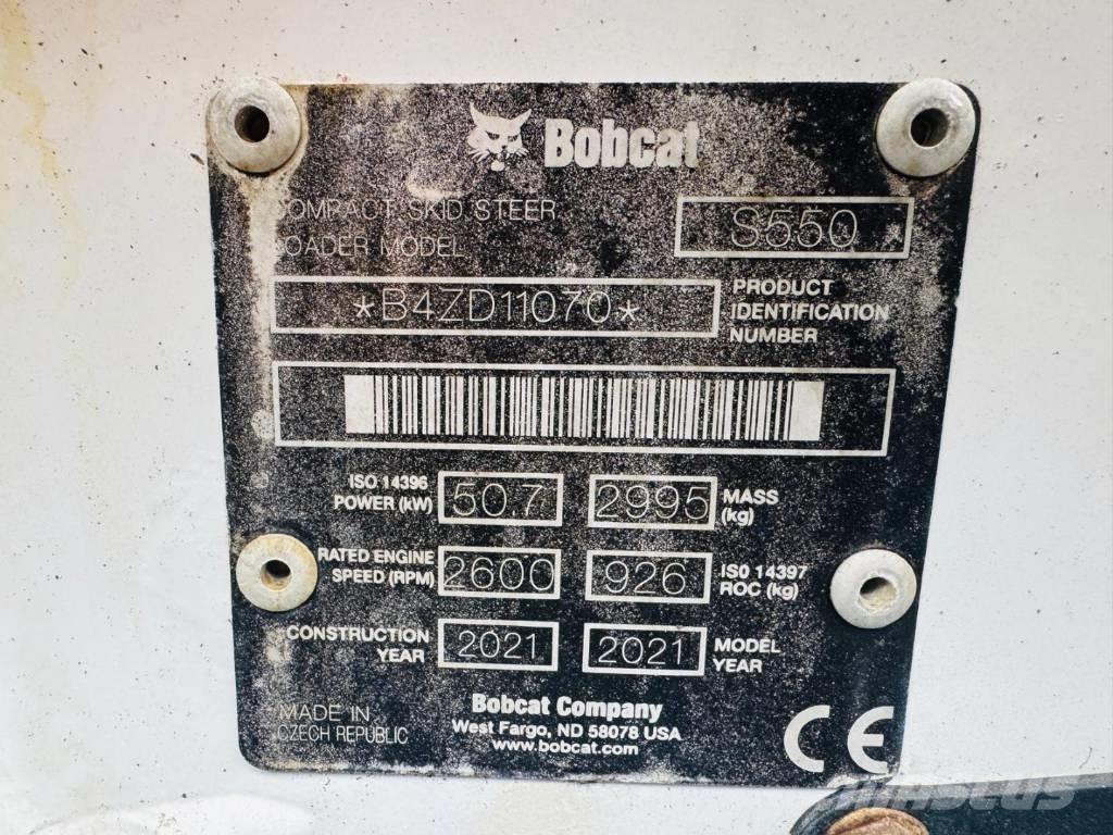 Bobcat S 550 لوادر انزلاقية التوجيه