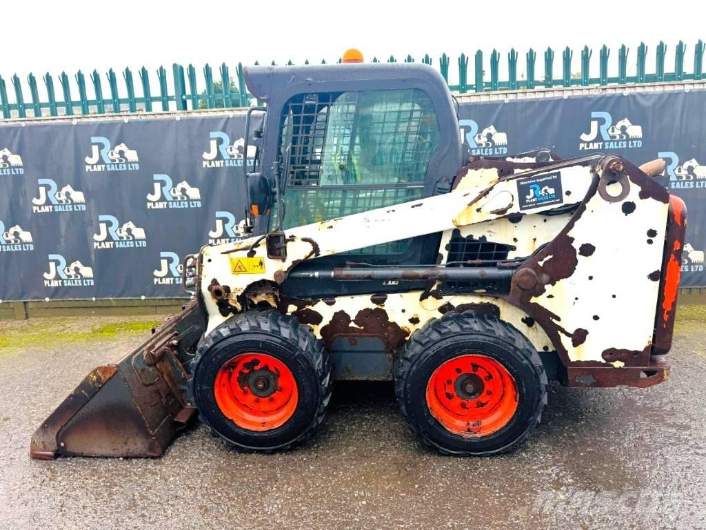 Bobcat S 550 لوادر انزلاقية التوجيه