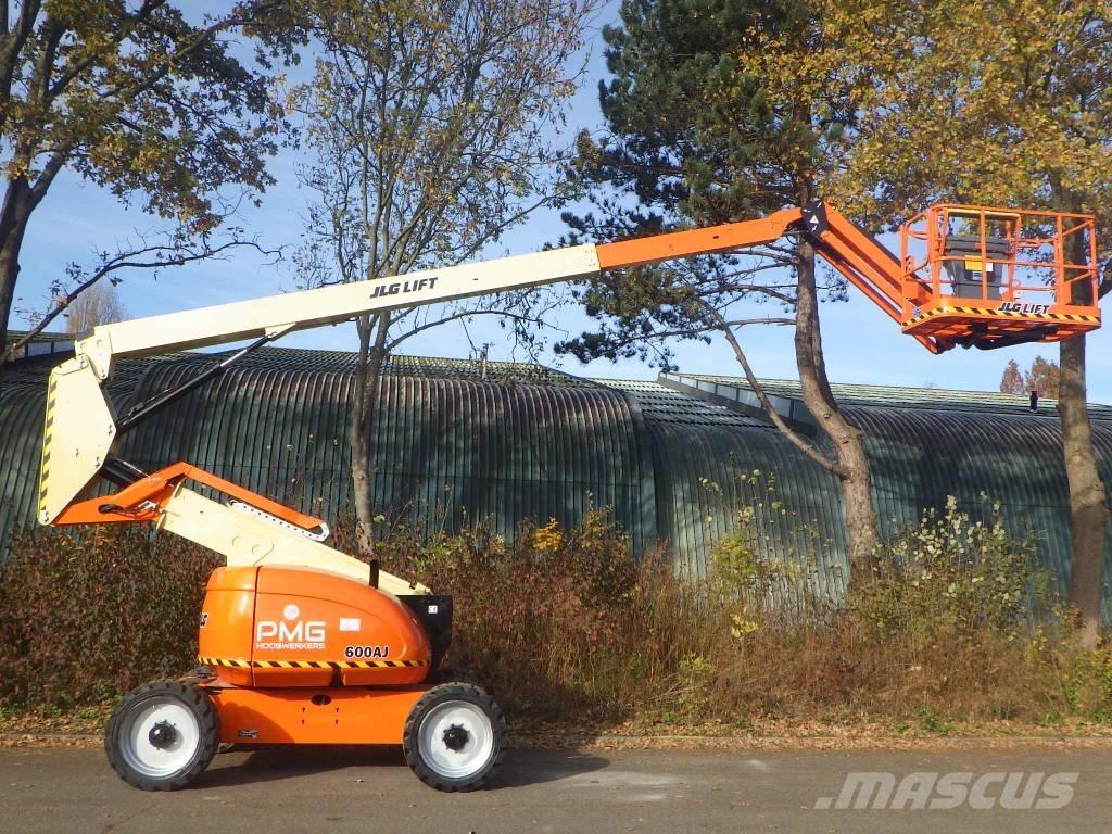 JLG 600AJ رافعات سلة مفصلية