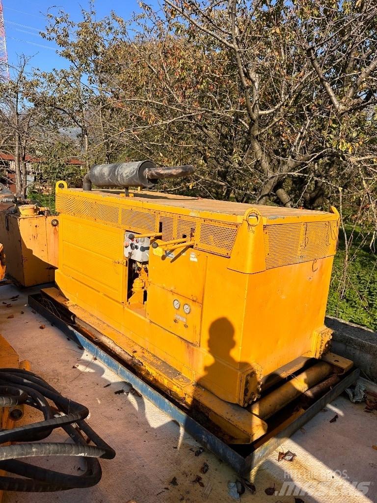 Bauer BV 1300 غلاف المذبذبات