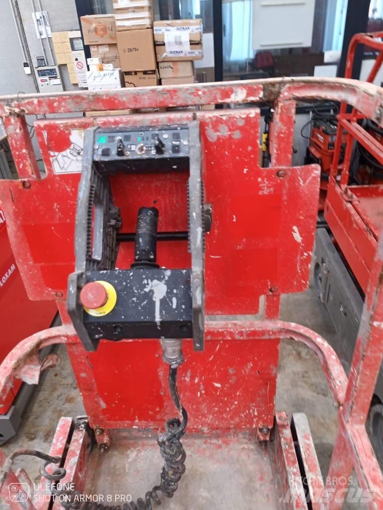 JLG 1930 ES رافعات مقصية الشكل