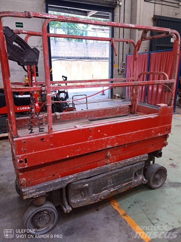 JLG 1930 ES رافعات مقصية الشكل