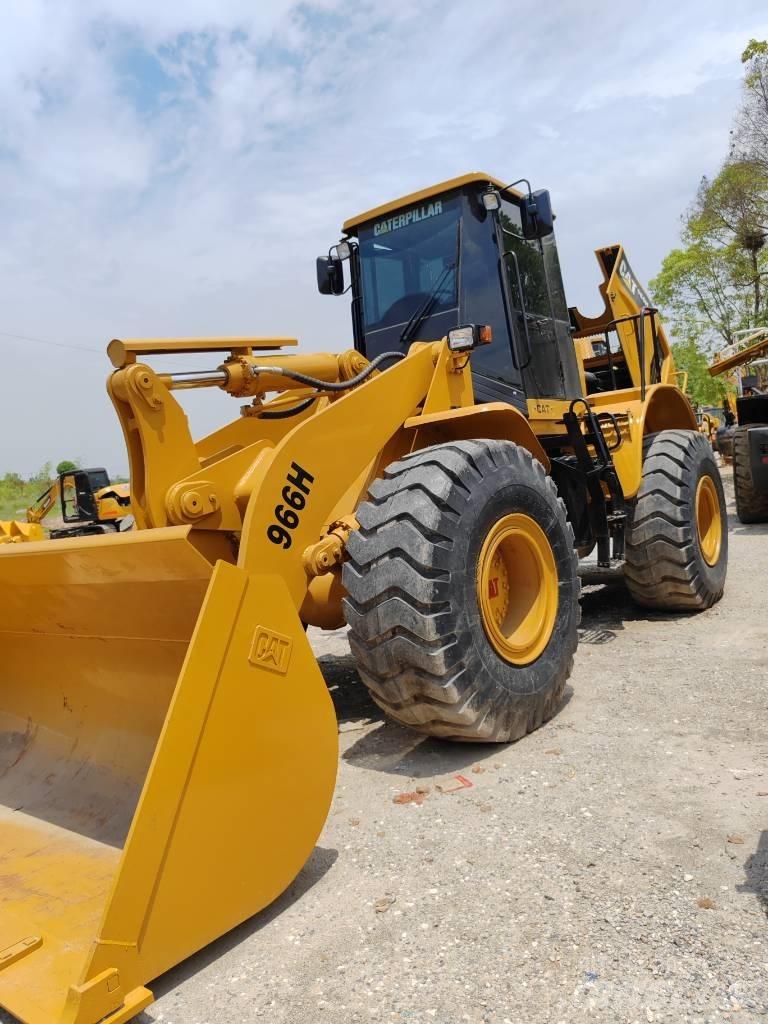 CAT 966 H لوادر بعجل