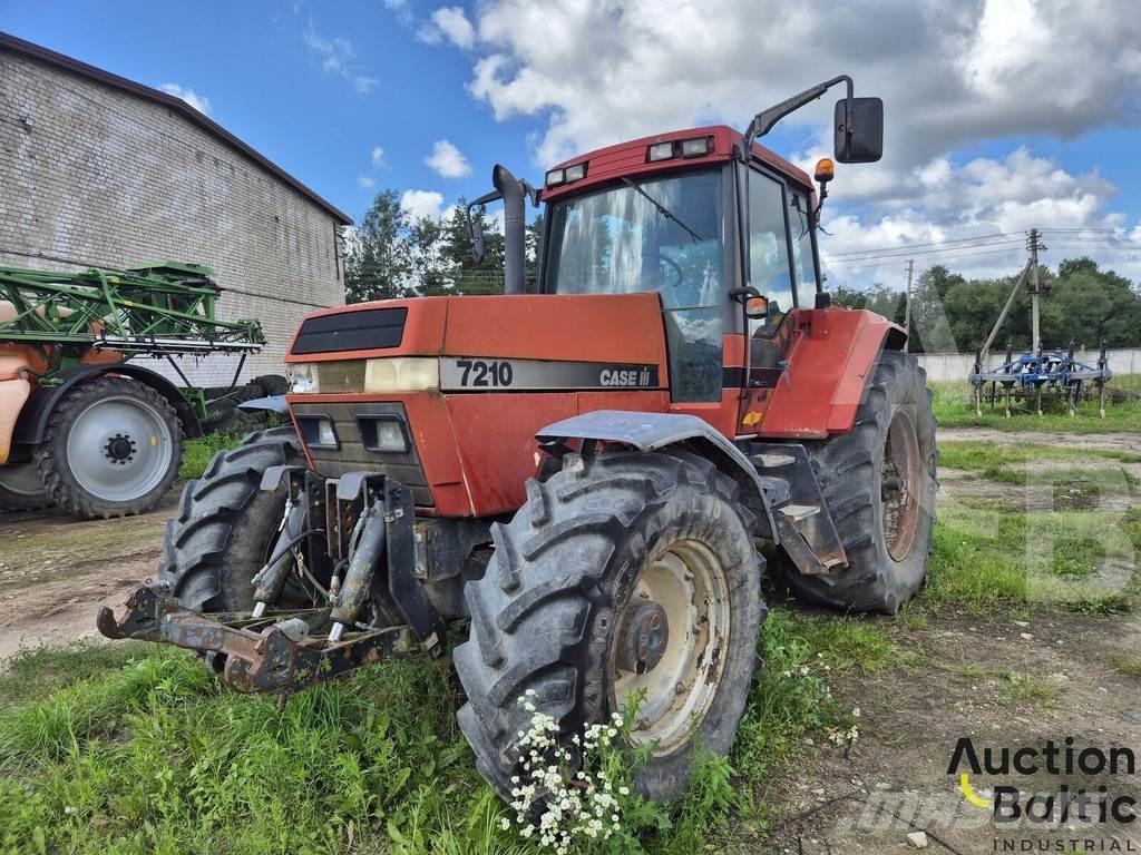 Case IH IH 7210 الجرارات