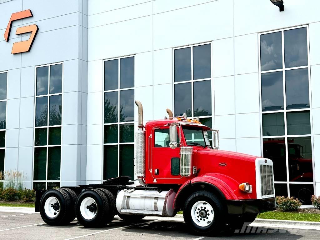 Peterbilt 357 وحدات الجر