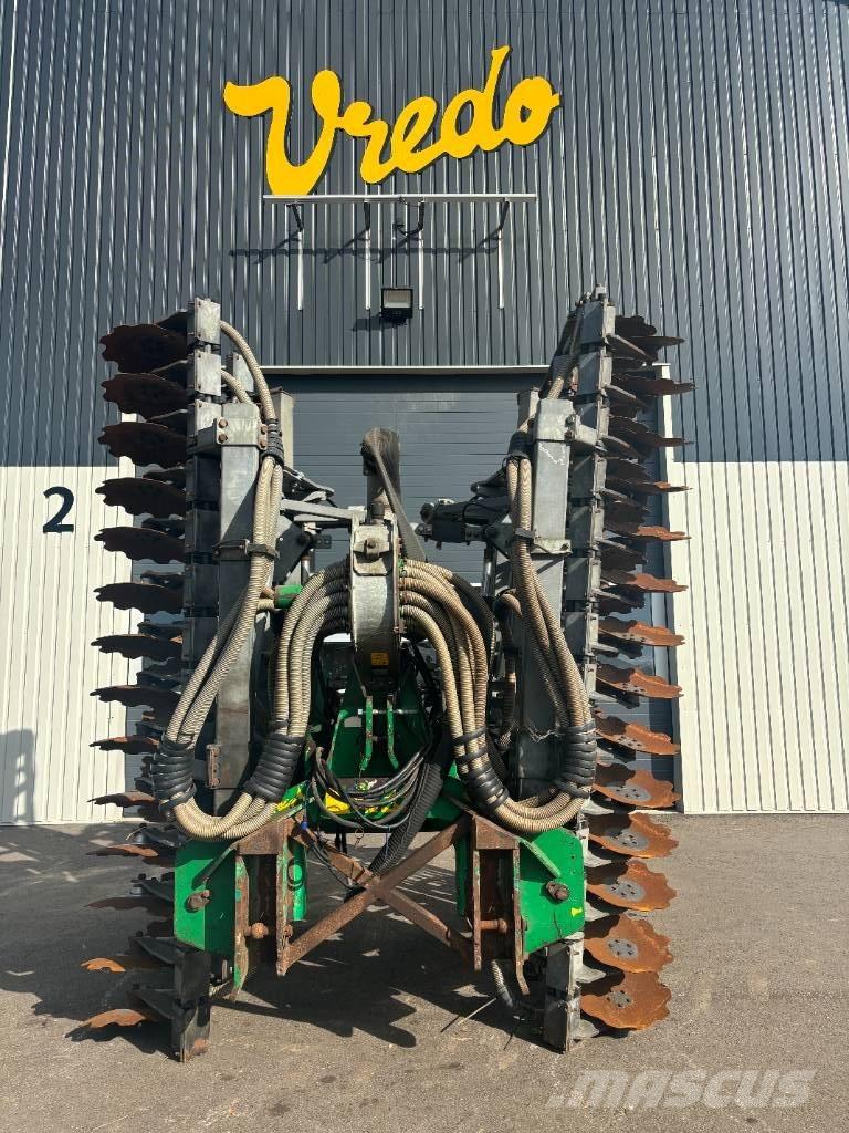 Samson SD 700 صهاريج الملاط