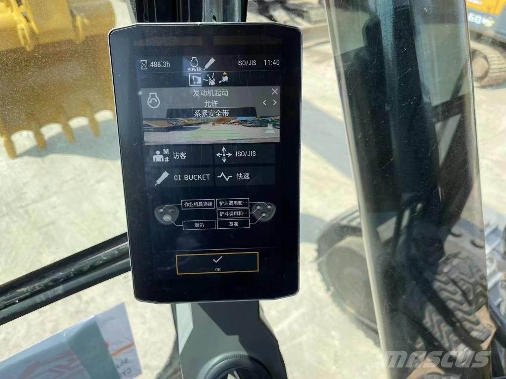 CAT 320GC حفارات زحافة