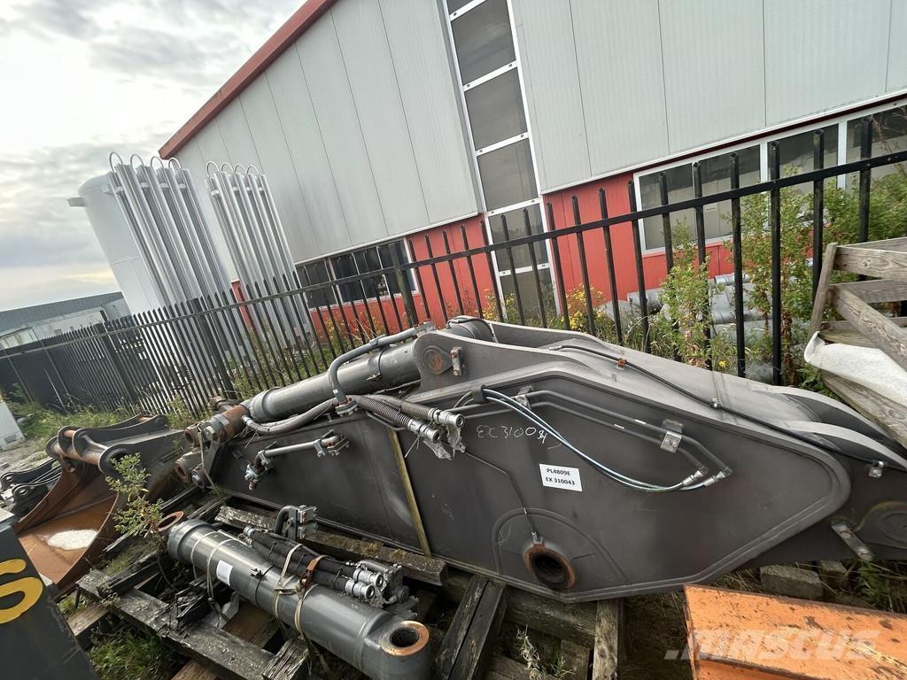 Volvo EC480E جرافات عكسية