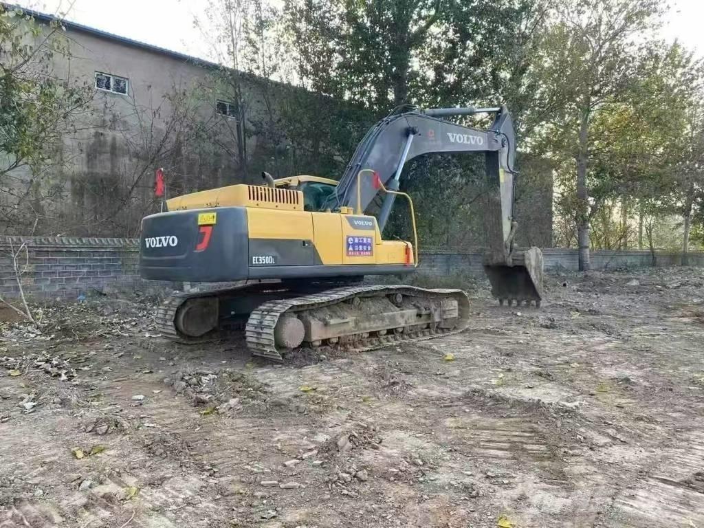 Volvo EC 350DL حفارات زحافة