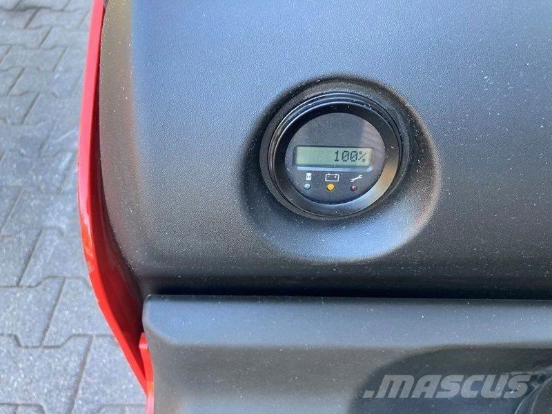 Manitou EP 16S AC معدات التكديس الجوالة