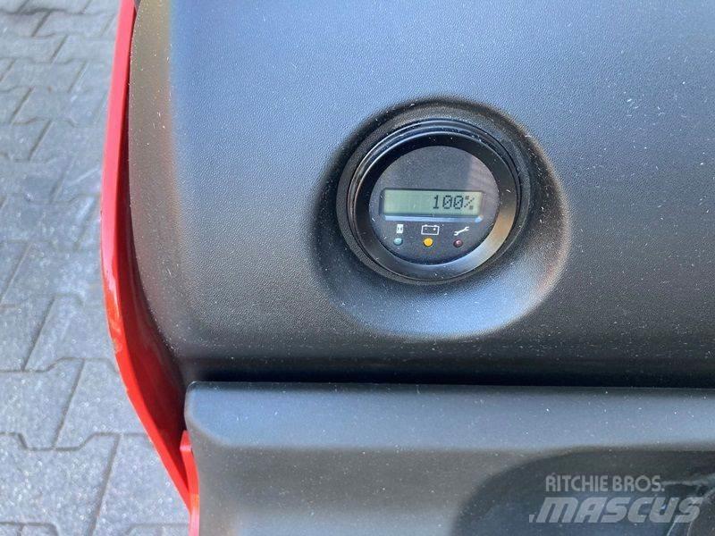 Manitou EP 16S AC معدات التكديس الجوالة
