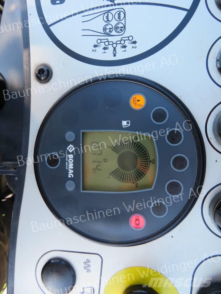 Bomag BW 100 AD-5 مداحل ثنائية الاسطوانة