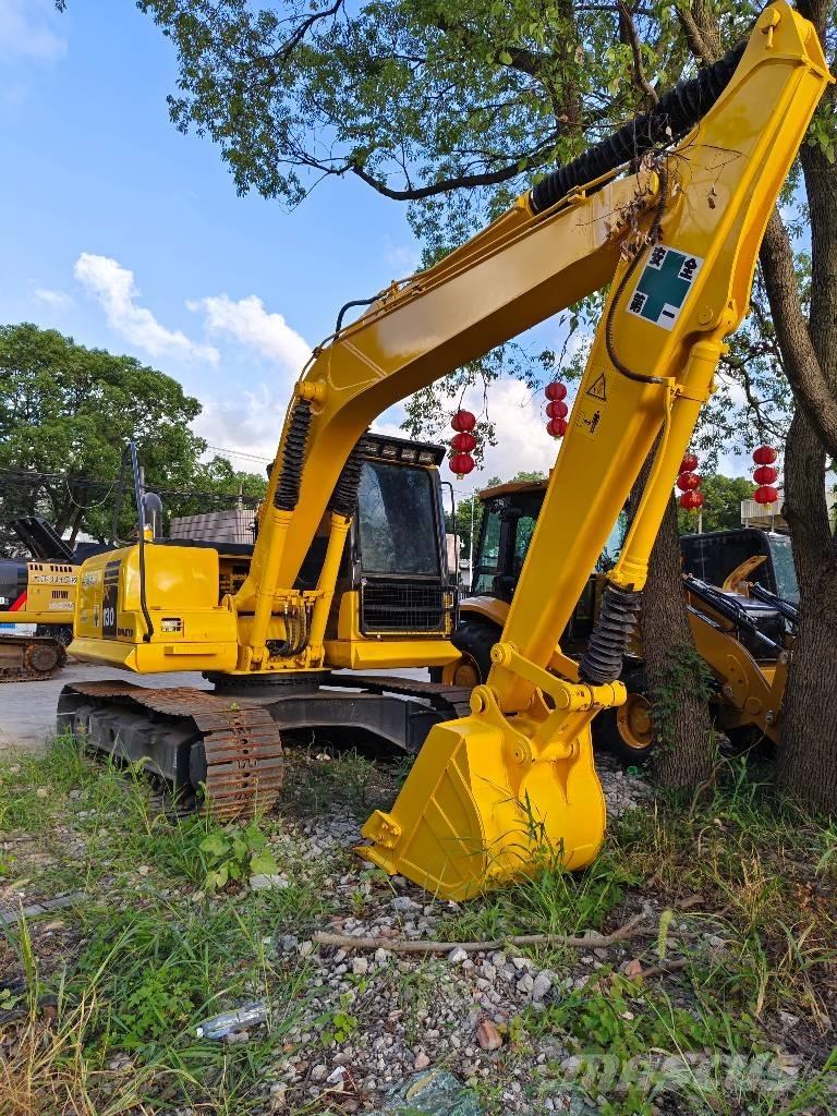 Komatsu PC 130-7 حفارات زحافة