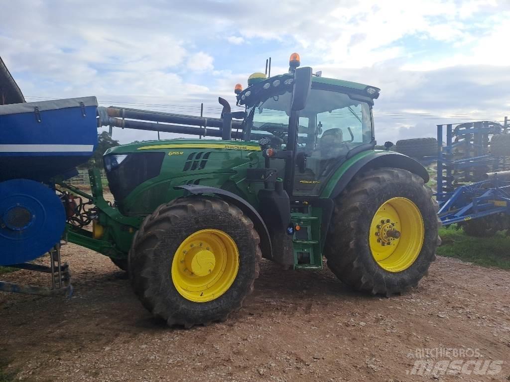 John Deere 6155R الجرارات