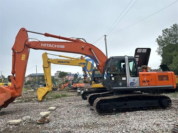 Hitachi ZX 240G حفارات زحافة