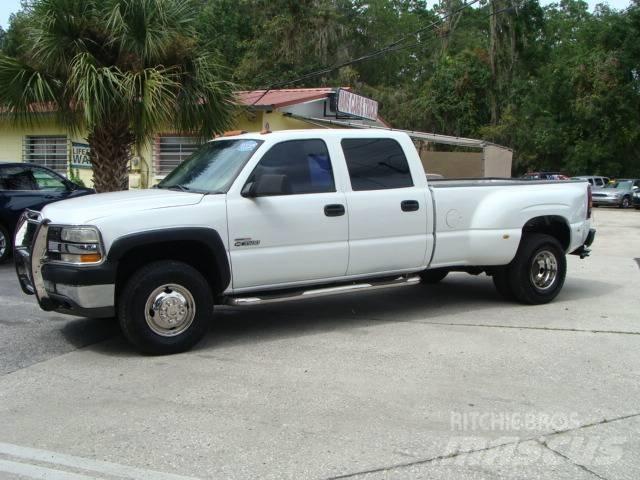 Chevrolet 3500 شاحنات مسطحة/مفصلية الجوانب