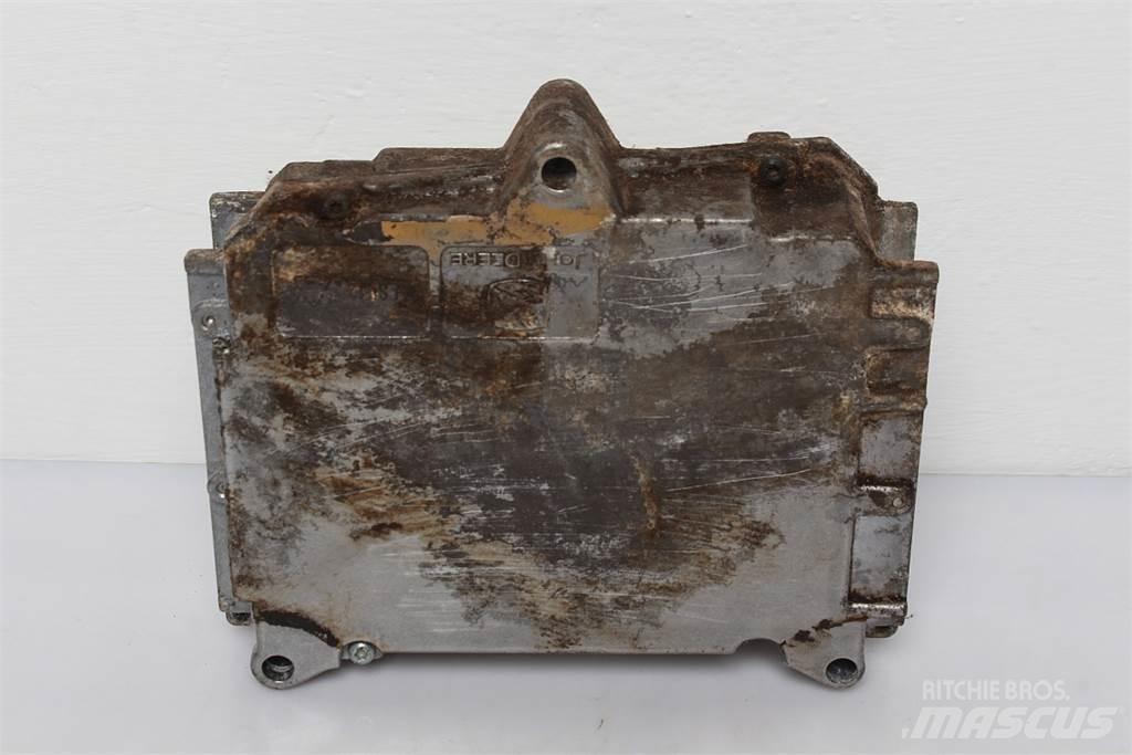 CLAAS Ares 836 ECU إلكترونيات
