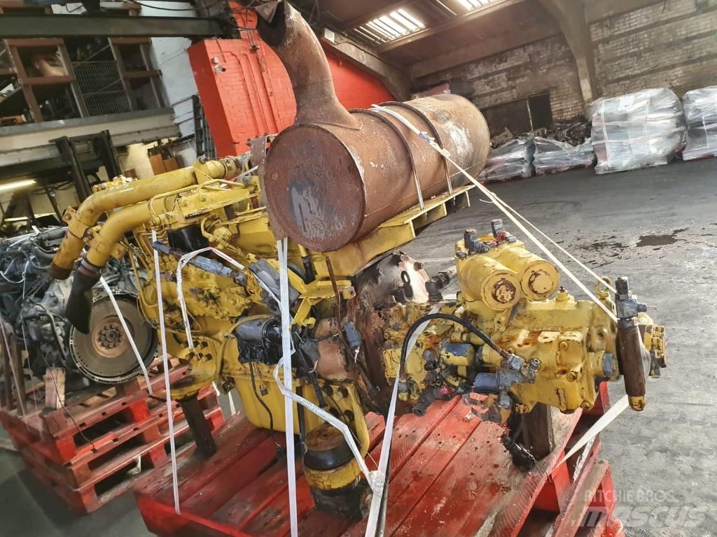 Komatsu SA6D95L-1 حفارات زحافة