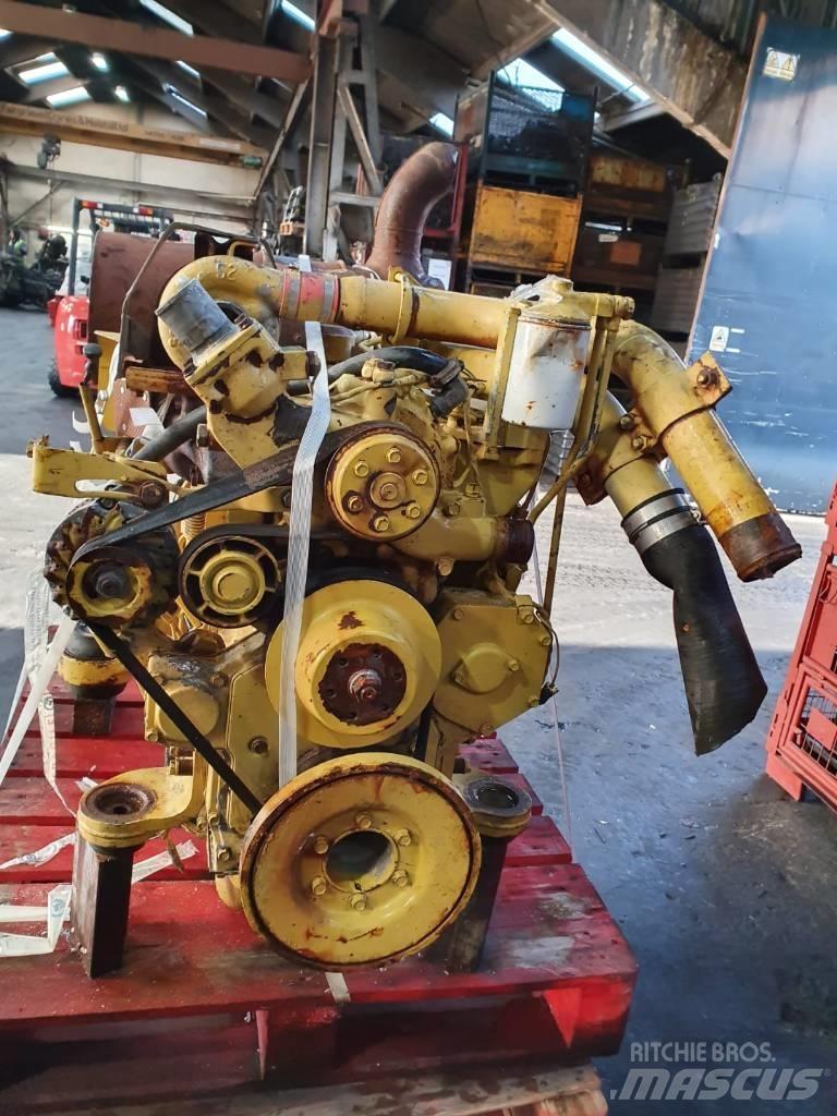 Komatsu SA6D95L-1 حفارات زحافة